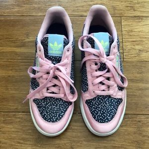 Women’s Adidas Continental 80s